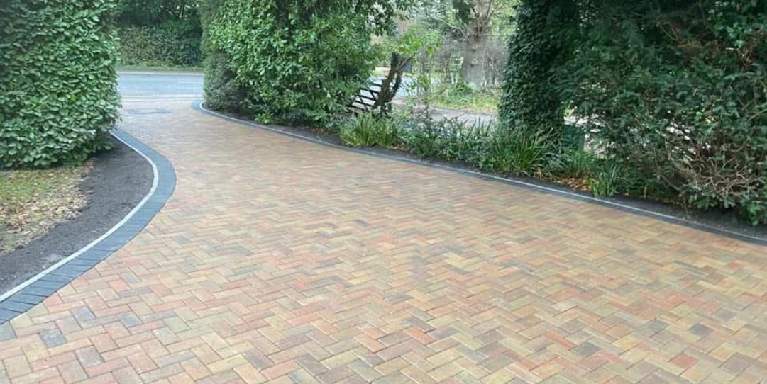 Arlun Groundworks Driveways Gloucester, Cheltenham, Tewkesbury, Stroud and The Cotswolds